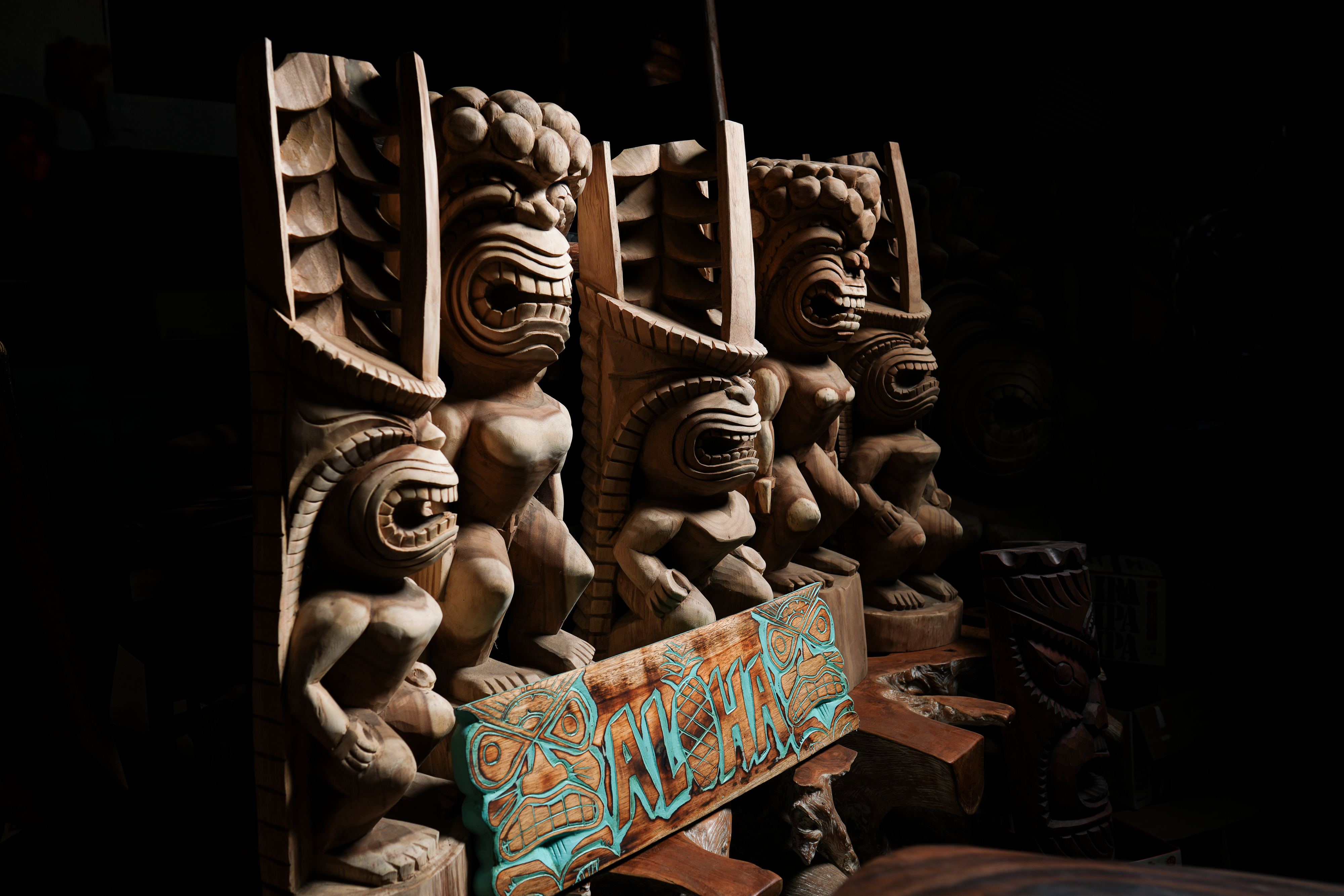 Tiki rental Hand carved tiki rental