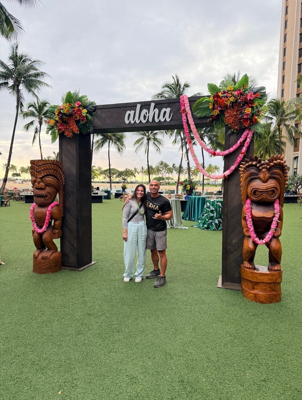 Polynesian decor rental - Tiki wedding Tiki rental for a wedding on Oahu, Hawaii